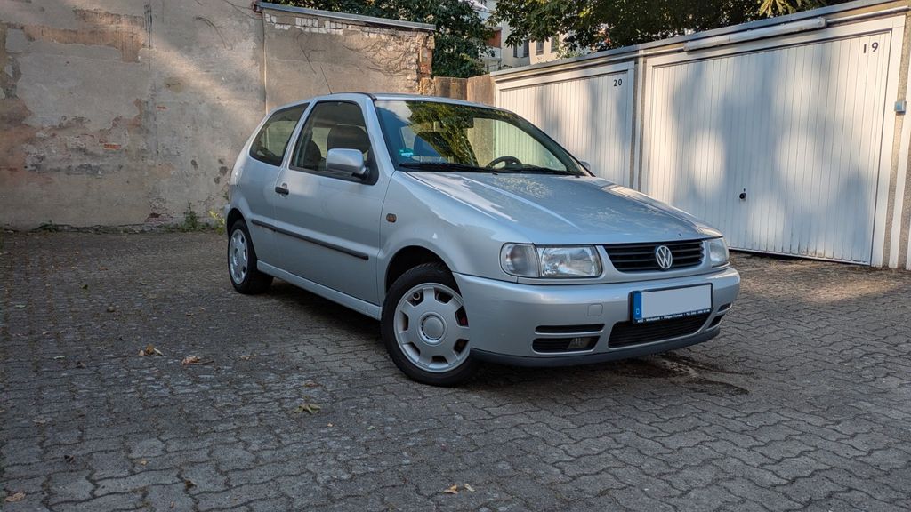 VW Polo 118.395 km 4.900 &euro; Hamburg 22767