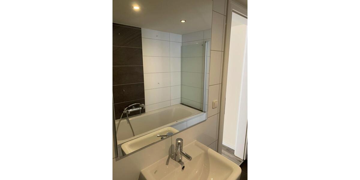 Dachgeschoßwohnung Fürth Altstadt - 2.5 Zimmer, 52 m&sup2;, 225.000&euro; | Angebot:26416036