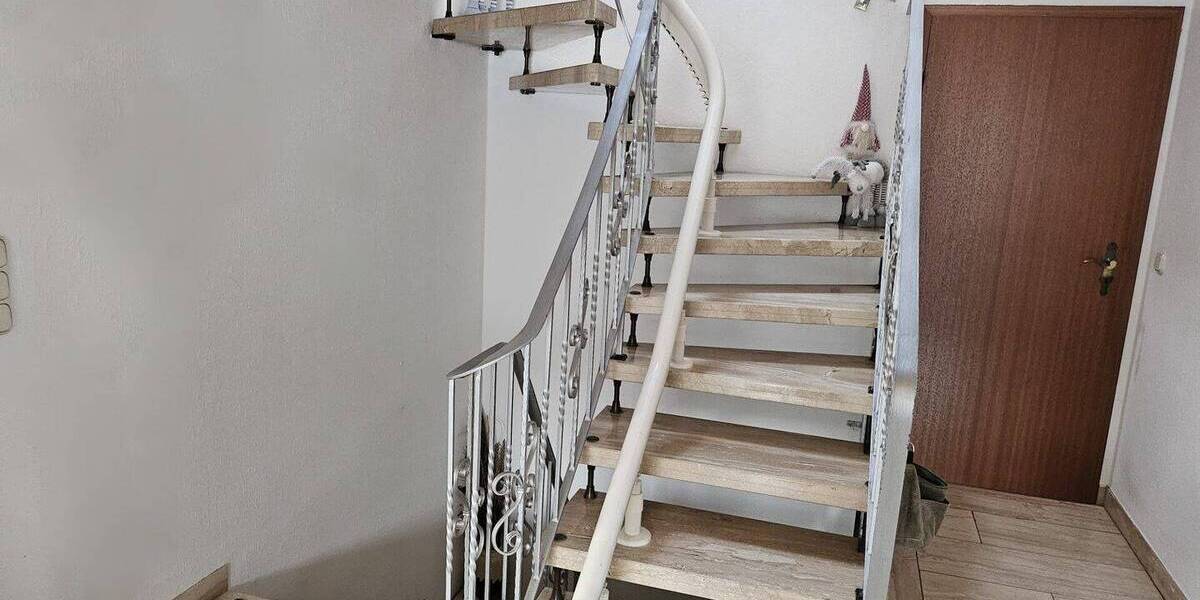 Einfamilienhaus Rosdorf Sieboldshausen - 5 Zimmer, 126 m&sup2;, 329.000&euro; | Angebot:25970722