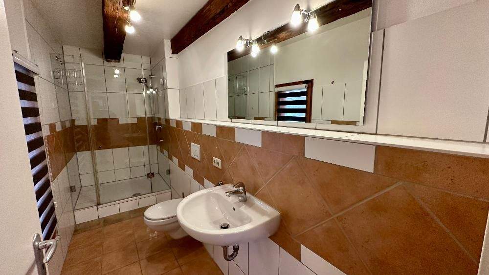 Mehrfamilienhaus, Wohnhaus Heimsheim - 7 Zimmer, 170 m&sup2;, 2.450&euro; | Angebot:24778099