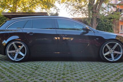 Opel Insignia 189.000 km 9.500 € Limbach-oberfrohna 09212