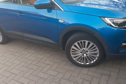 Opel Grandland (X) 104.000 km 12.200 &euro; Niebüll 25899