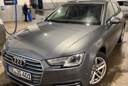 Audi A4 197.000 km 14.000 &euro; Fell 54341