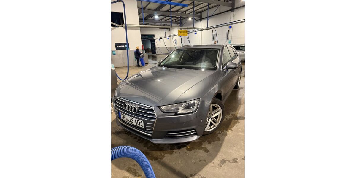 Audi A4 197.000 km 14.000 &euro; Fell 54341
