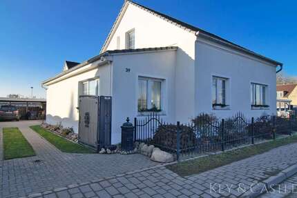 Haus zum Kaufen in Oberkrämer 720.000 € 130 m² 4 zimmer