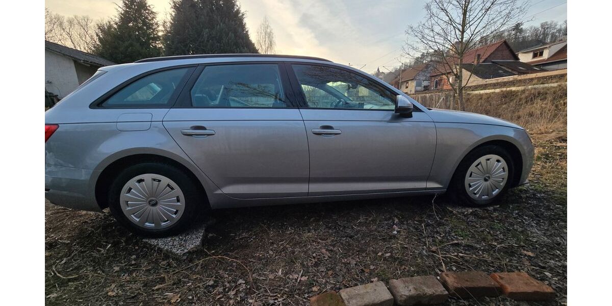 Audi A4 149.500 km 11.900 &euro; Orlamünde 07768