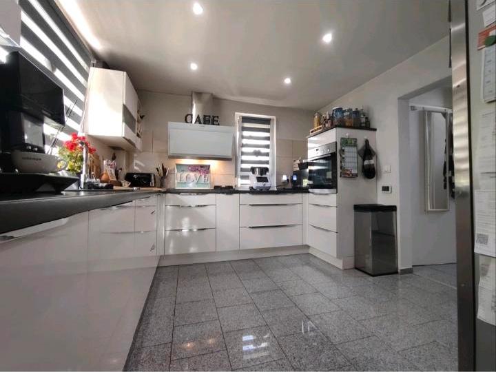 Einfamilienhaus Weinsberg - 4 Zimmer, 120 m&sup2;, 479.000&euro; | Angebot:27024294