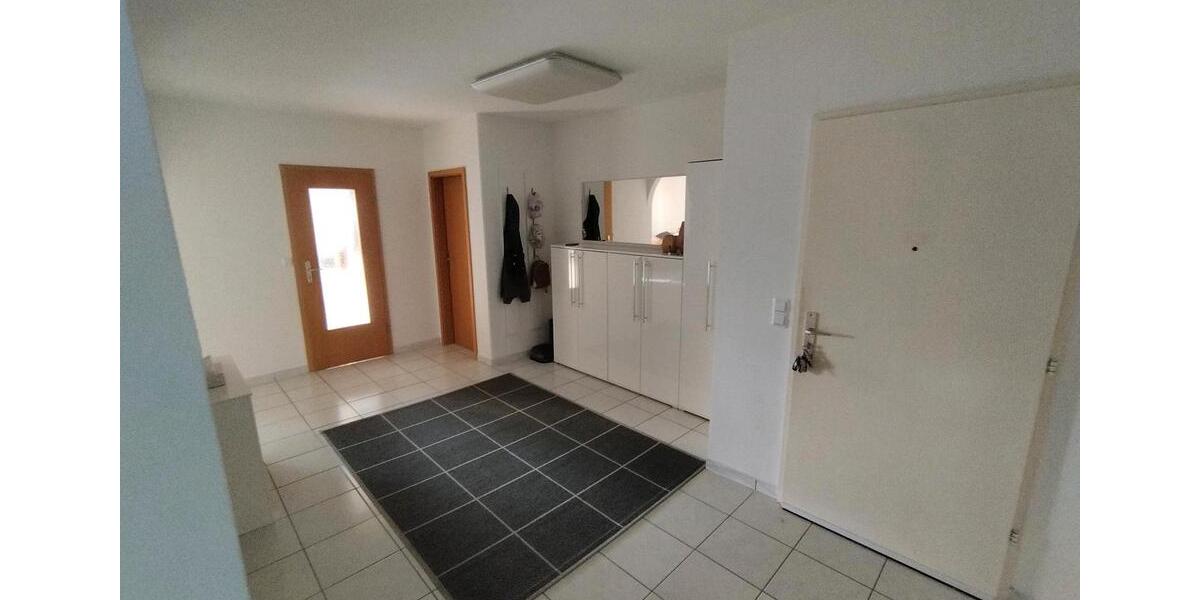 Etagenwohnung Villingen-Schwenningen Schwenningen - 4 Zimmer, 102 m&sup2;, 245.000&euro; | Angebot:26375431