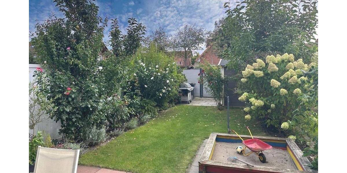 Reihenmittelhaus Stuhr Brinkum - 4 Zimmer, 106 m&sup2;, 310.000&euro; | Angebot:25997763