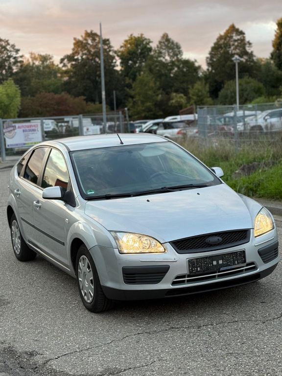 Ford Focus 197.000 km 1.800 € Lahr 77933