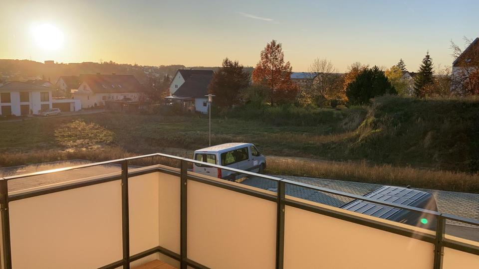 Etagenwohnung Kümmersbruck - 2 Zimmer, 72 m&sup2;, 284.000&euro; | Angebot:27157877