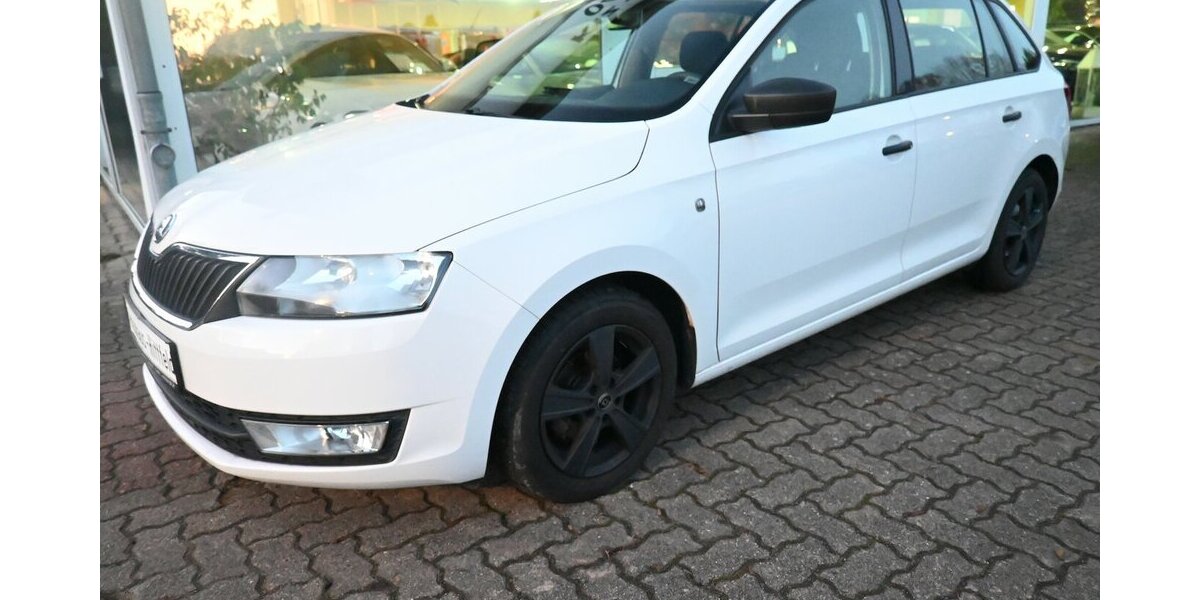 Skoda Rapid Spaceback 1.2 mit NAVI Steuerkette neu!!! 175.000 km 5.300 &euro; Seevetal - Hittfeld 21218