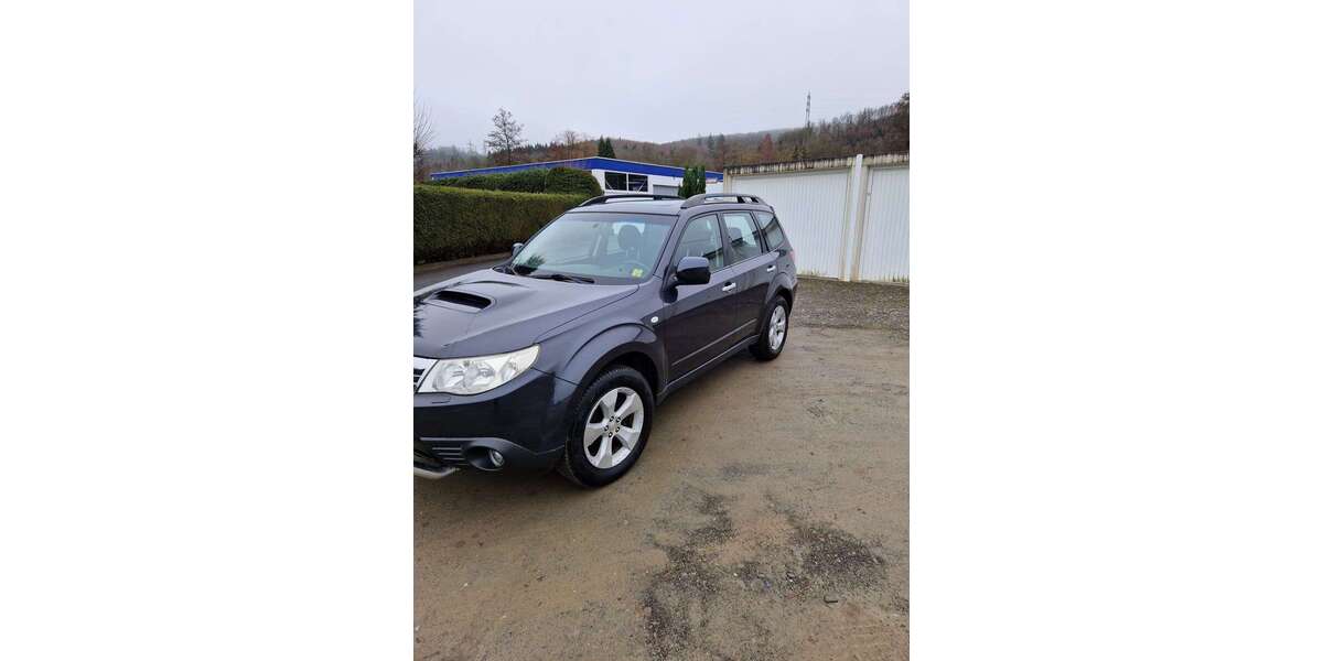 Subaru Forester 177.800 km 3.000 &euro; Kreuztal 57223