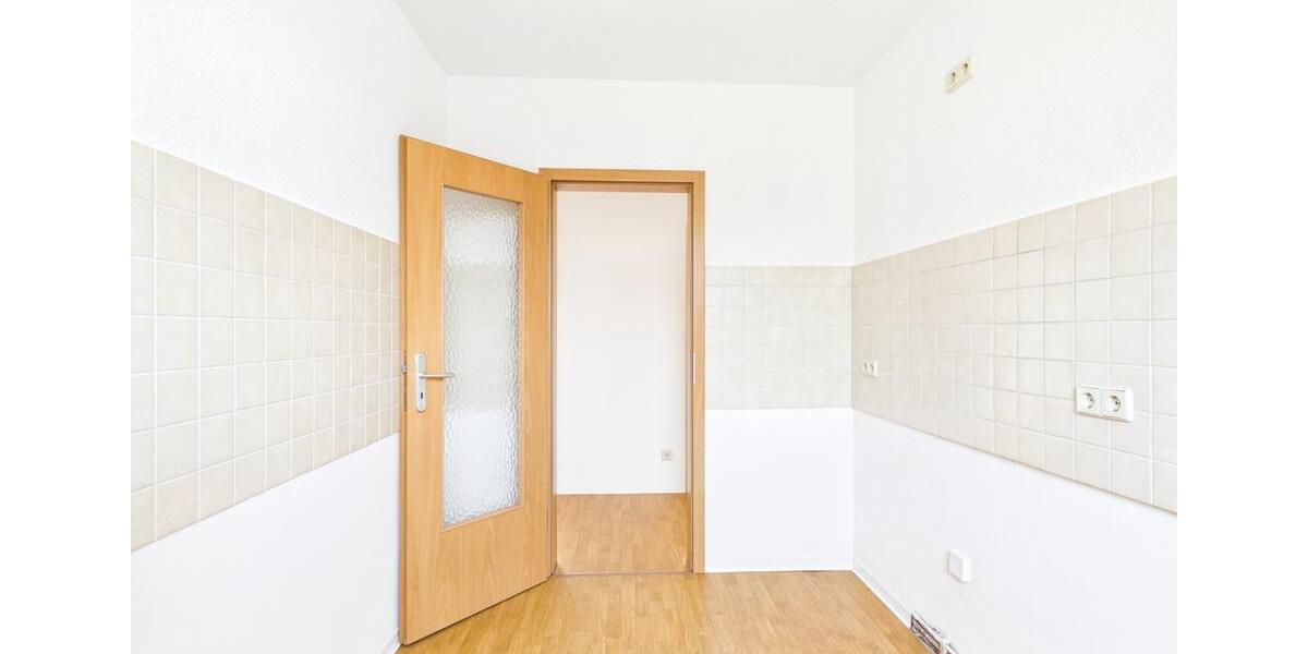Etagenwohnung Dessau-Roßlau Roßlau - 4 Zimmer, 71 m&sup2;, 505&euro; | Angebot:24976922