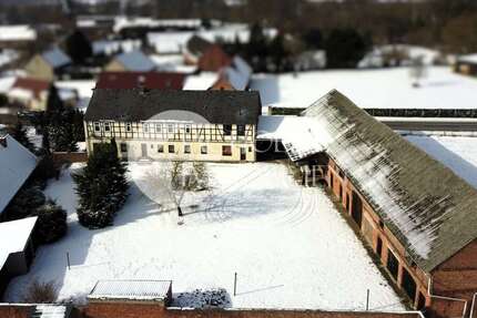 Haus Salzwedel / Kricheldorf Kricheldorf - 11 Zimmer, 235 m&sup2;, 325.000&euro; | Angebot:25510126