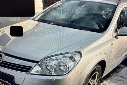 Opel Astra 134.000 km 3.700 &euro; Langquaid OT Niederleierndorf 84085