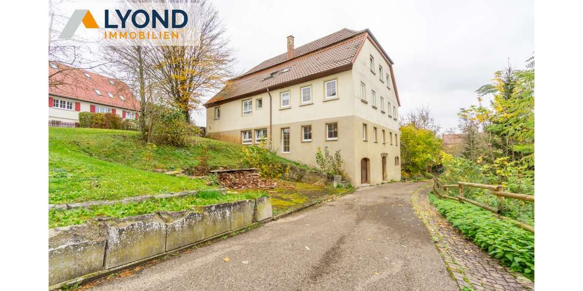 Haus zum Kaufen in Abtsgmünd Untergröningen 520.000 € 400 m² 11 zimmer