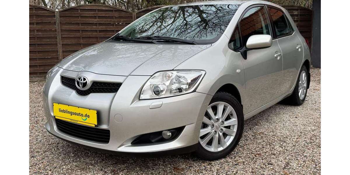 Toyota Auris 105.900 km 5.490 &euro; Leipzig Burghausen Rückmarsdorf 04178