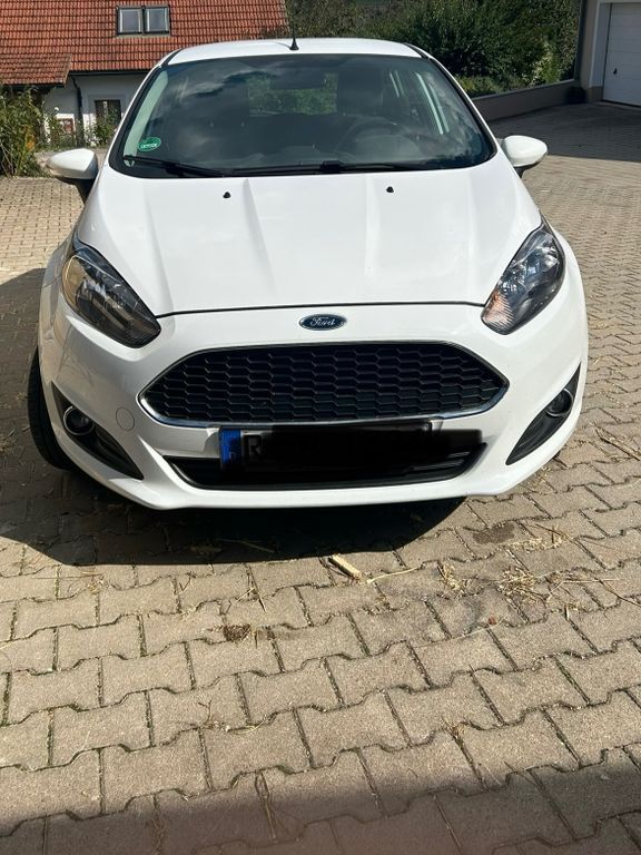 Ford Fiesta 56.000 km 7.500 € Altenthann 93177