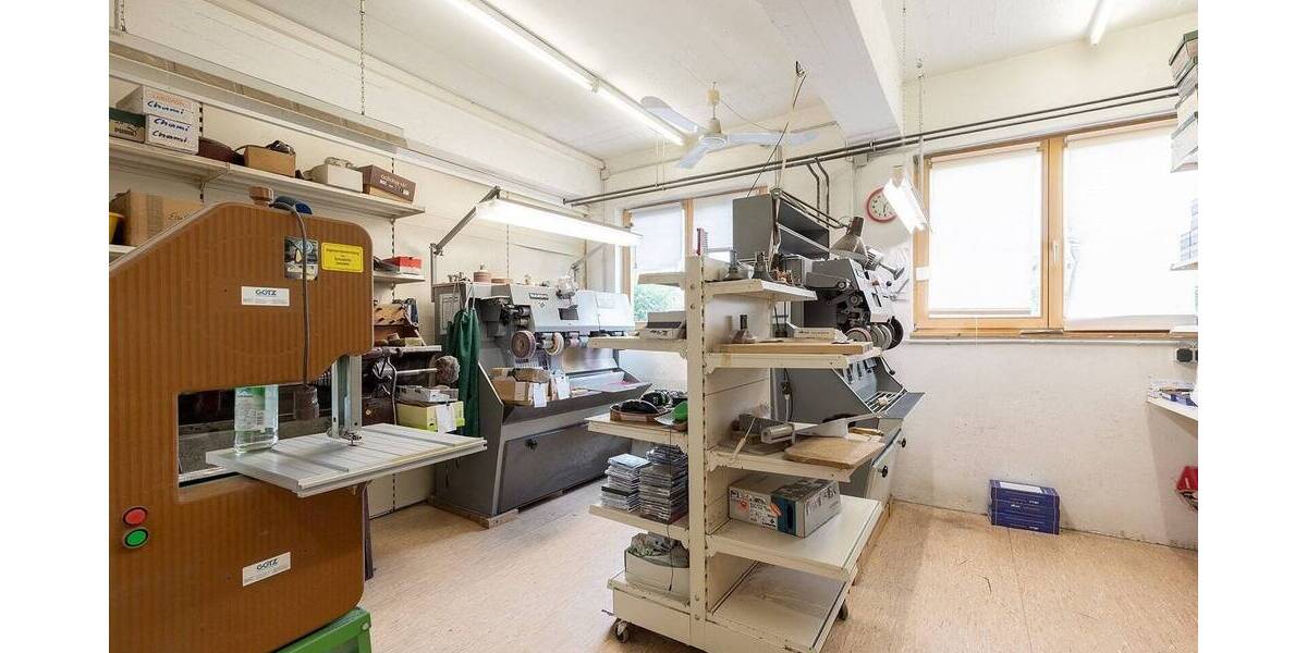 Gewerbeobjekt Bad Wiessee - 6 Zimmer, 995.000&euro; | Angebot:25704639