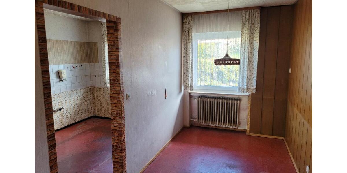 Einfamilienhaus Oberleichtersbach - 8 Zimmer, 211 m&sup2;, 189.000&euro; | Angebot:26433635