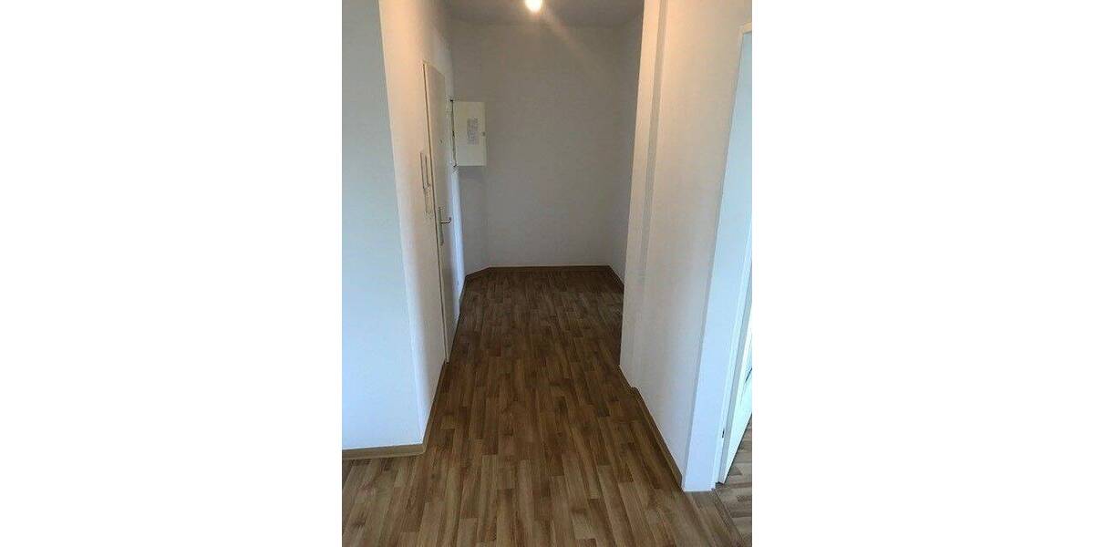 Etagenwohnung Bad Nauheim - 3 Zimmer, 68 m&sup2;, 800&euro; | Angebot:26887367