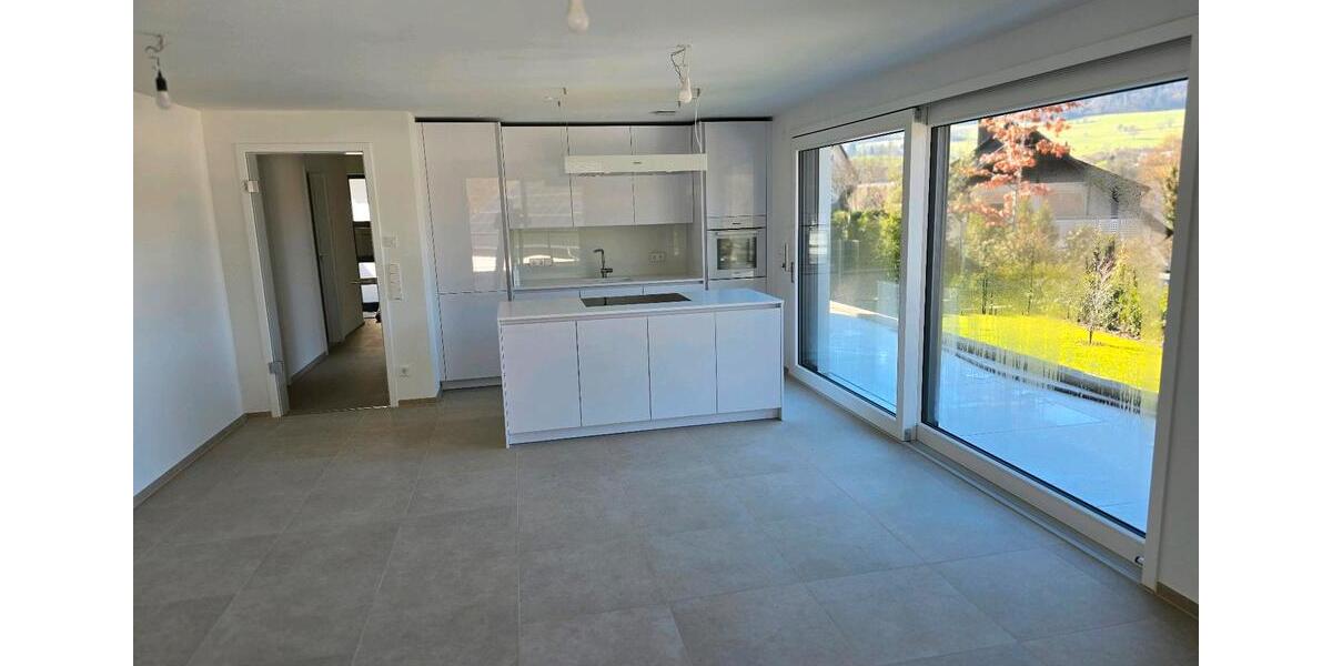 Erdgeschoßwohnung Au - 2 Zimmer, 84 m&sup2;, 1.500&euro; | Angebot:25312629