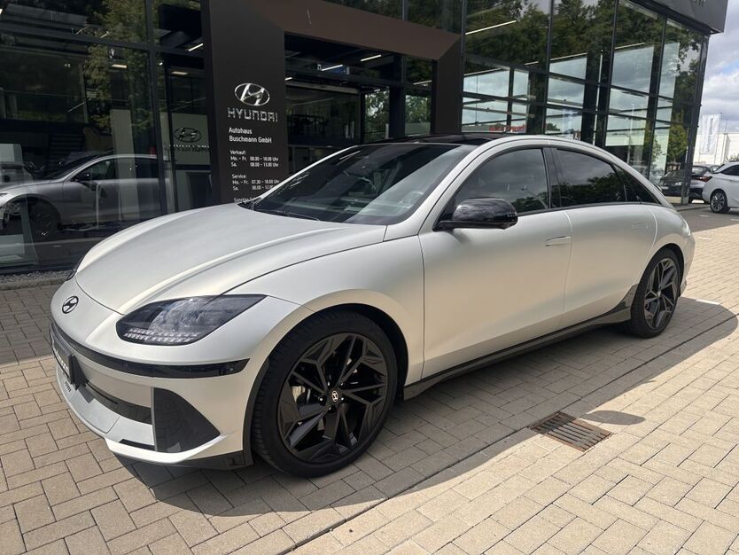IONIQ 6