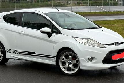 Ford Fiesta 310.000 km 2.800 &euro; Vettweiß 52391