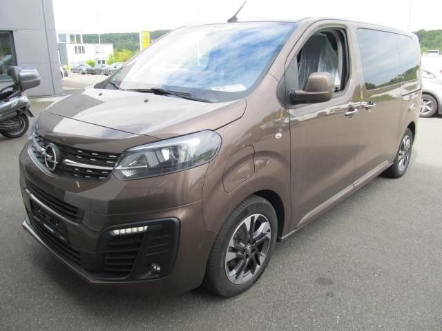 Zafira Life