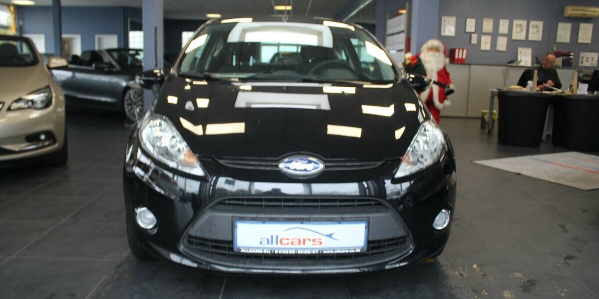 Ford Fiesta 1.25 Trend Edition 110.140 km 5.980 € Euskirchen 53881