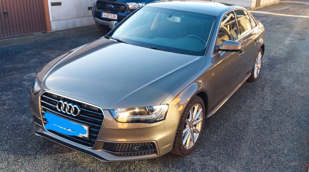 Audi A4 79.000 km 14.200 &euro; Falkenstein 08223