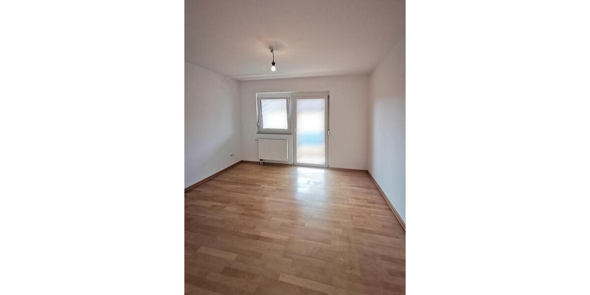 Dachgeschoßwohnung Hartheim am Rhein - 4 Zimmer, 132 m&sup2;, 1.584&euro; | Angebot:26624238