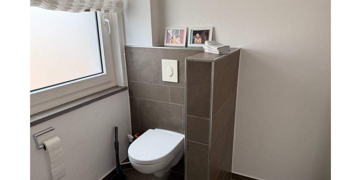 Doppelhaushälfte Neuendettelsau - 5 Zimmer, 154 m&sup2;, 520.000&euro; | Angebot:25744761