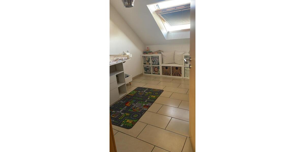 3-Zimmer Dachgeschosswohnung in Rödersheim-Gronau 3 zimmer