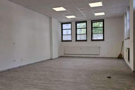 +++ Kleines Büro oder Verkaufsraum, zentral gelegen +++ 1 zimmer