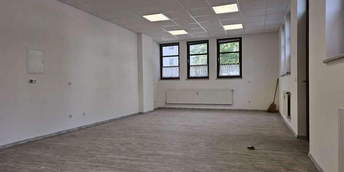 +++ Kleines Büro oder Verkaufsraum, zentral gelegen +++ 1 zimmer