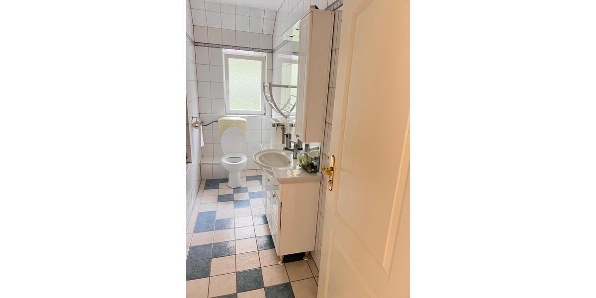 Doppelhaushälfte, Terasse, anmietbarer Garten✔️ 6 zimmer