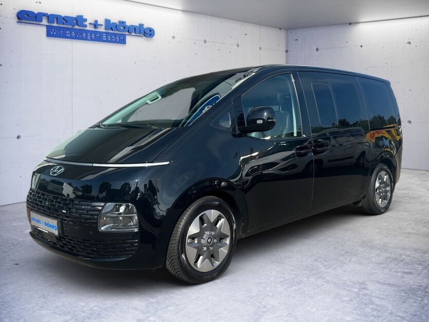 Hyundai STARIA 49.100 km 44.990 € Singen 78224