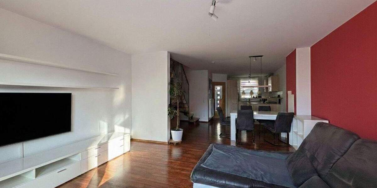 Reihenmittelhaus Villingen-Schwenningen Villingen - 5 Zimmer, 136 m&sup2;, 448.000&euro; | Angebot:25701552