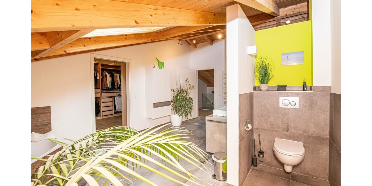 Modernes Wohnerlebnis – Großzügiges Zweifamilienhaus mit nachhaltiger Energietechnik und sofortiger Verfügbarkeit - Zweifamilienhaus Roding | Angebot:26855937