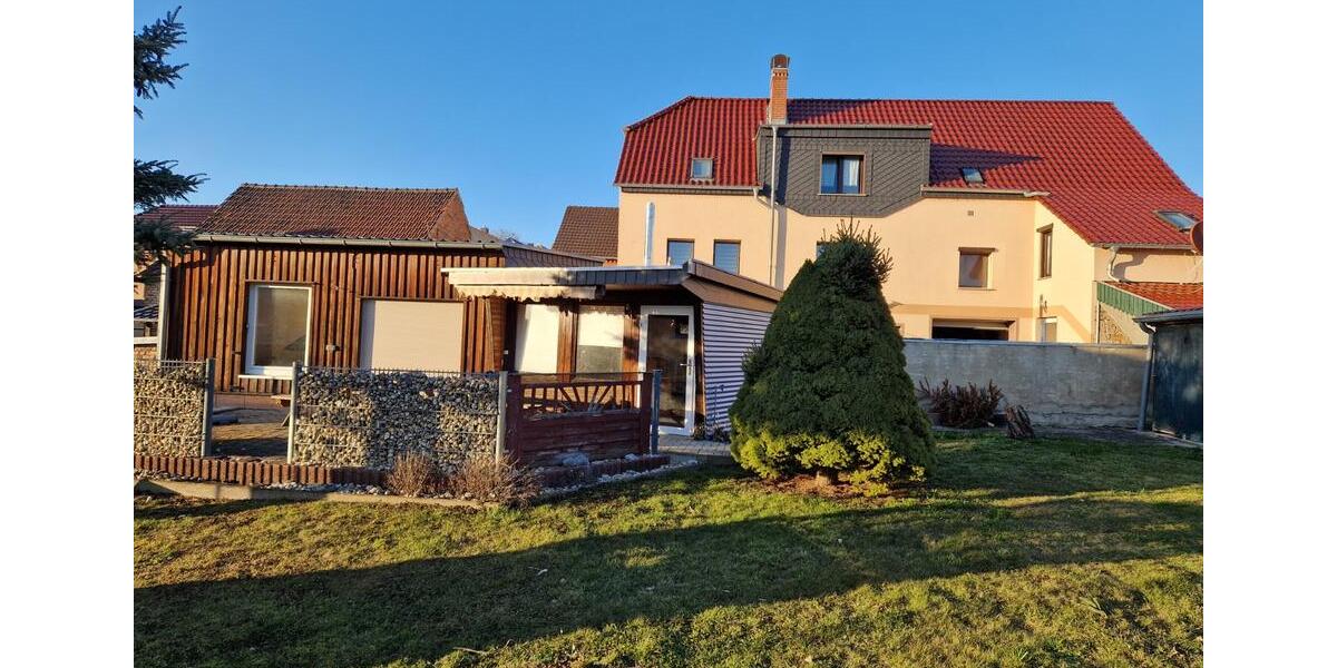 Einfamilienhaus An der Schmücke - 8 Zimmer, 173 m&sup2;, 235.000&euro; | Angebot:25568884