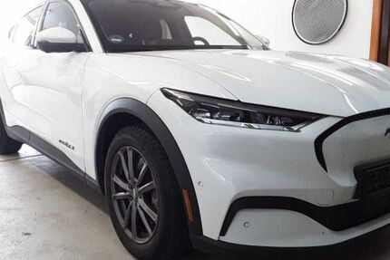 Ford Mustang Mach-E 66.192 km 26.700 &euro; Eitorf 53783