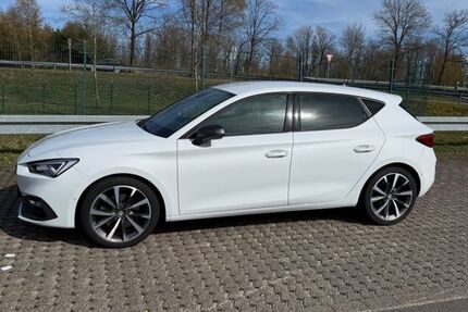 Seat Leon 99.999 km 15.499 &euro; Olpe 57462