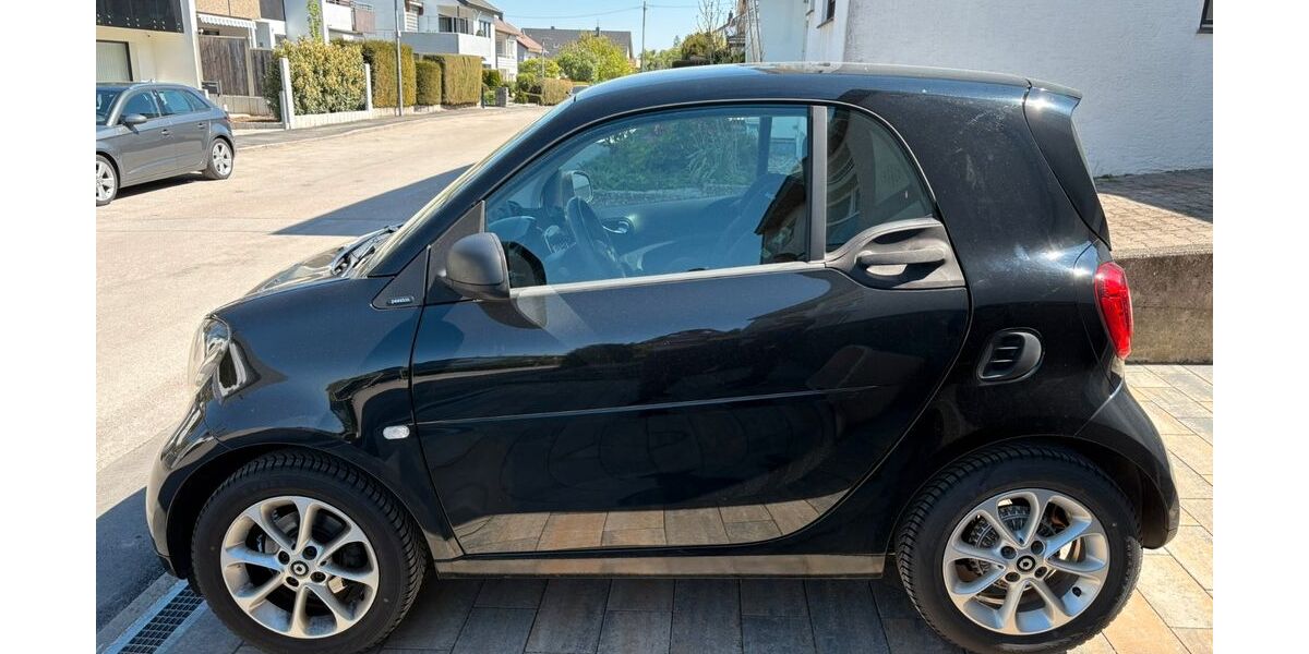 Smart ForTwo 50.000 km 11.000 &euro; Asperg 71679