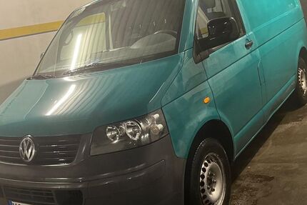 VW T5 Transporter 355.000 km 3.000 € Kiel 24147