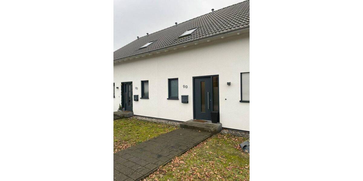 Doppelhaushälfte Büchen - 4 Zimmer, 124 m&sup2;, 1.750&euro; | Angebot:26866277