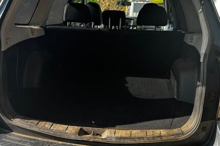 Subaru Forester 296.000 km 2.800 &euro; Brotterode-Trusetal 98596