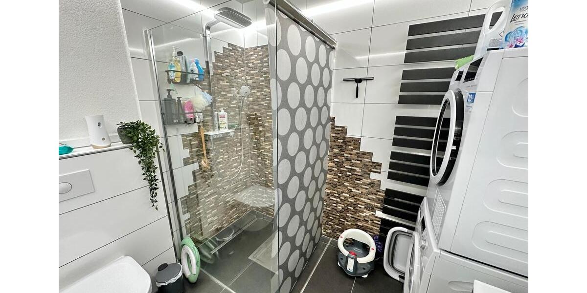 Etagenwohnung Villingen-Schwenningen Schwenningen - 3.5 Zimmer, 84 m&sup2;, 269.000&euro; | Angebot:26407441