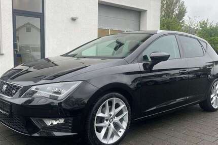 Seat Leon 125.000 km 12.690 &euro; Bad-Friedrichshall 74177
